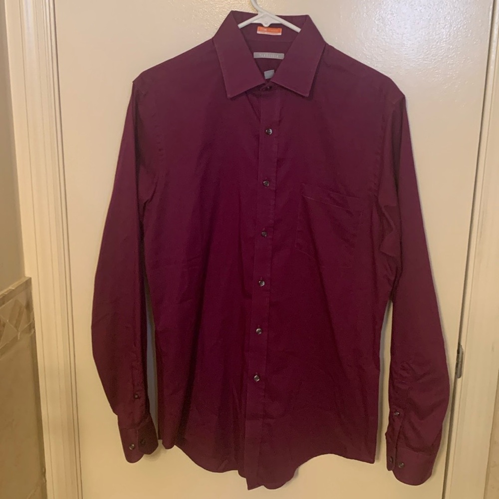 Men’s maroon Van Heusen button down dress shirt.